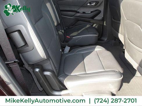 Certified 2023 Chevrolet Traverse Premier w/ LPO, Cargo Package image 11
