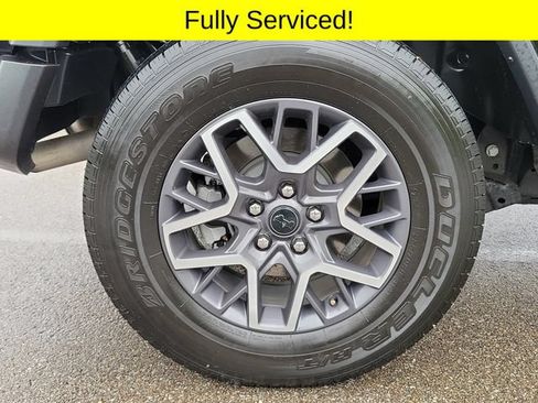 Used 2024 Jeep Wrangler Unlimited Sahara AWD/4WD image 7