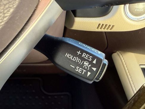 Used 2017 Lexus ES 350 image 24