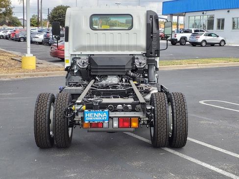New 2025 Chevrolet Low Cab Forward 5500 XD image 5