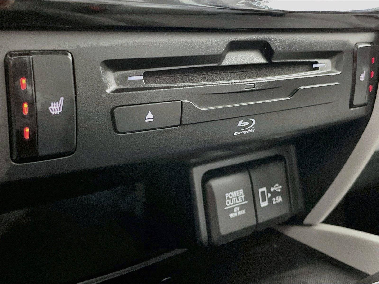 Used 2021 Honda Pilot Touring image 25