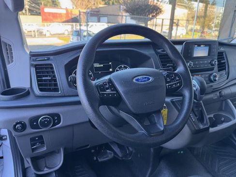 Used 2024 Ford Transit 250 Low Roof w/ Exterior Upgrade Package RWD image 9