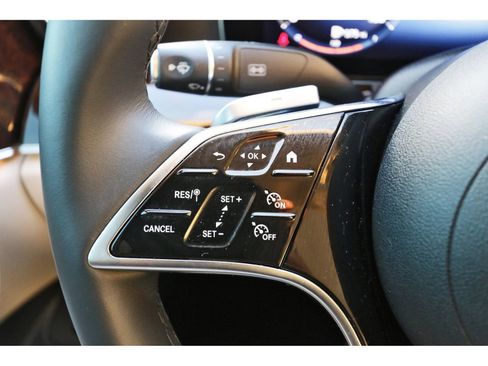 Used 2023 Mercedes-Benz E 450 4MATIC Sedan image 16