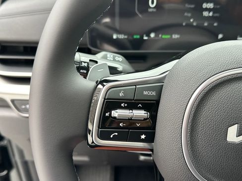 New 2026 Kia Carnival SX image 24