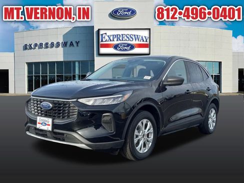 Used 2023 Ford Escape Active w/ Tech Pack #1 AWD/4WD image 1