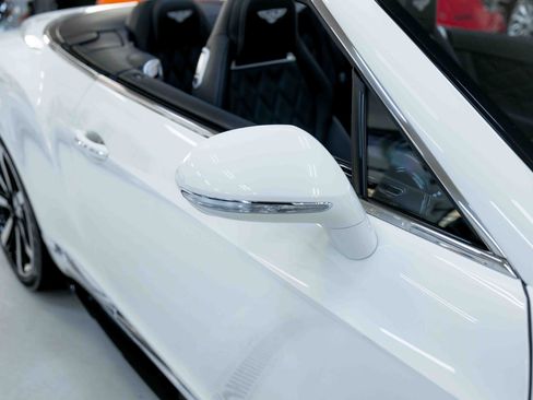 Used 2014 Bentley Continental GT V8 S image 35