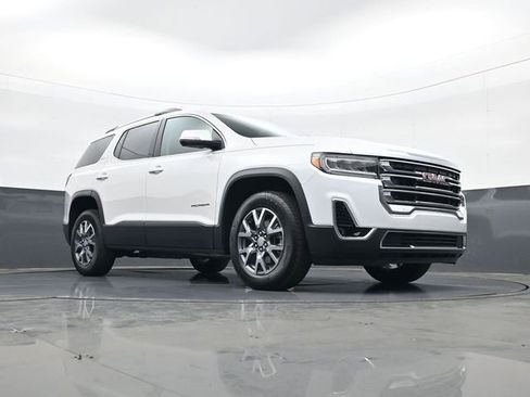 Used 2023 GMC Acadia SLT image 24