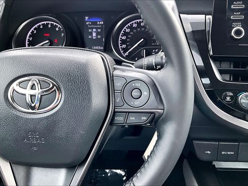 Used 2023 Toyota Camry SE FWD image 25