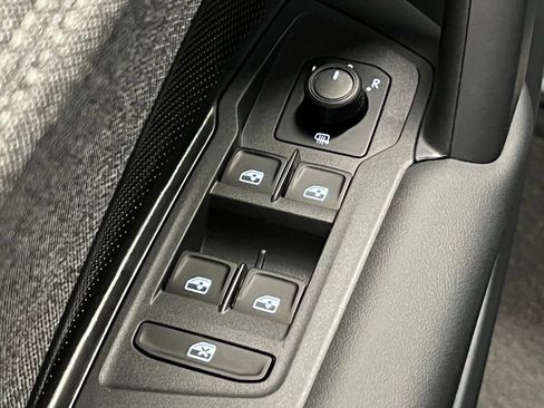 New 2026 Volkswagen Tiguan S image 18