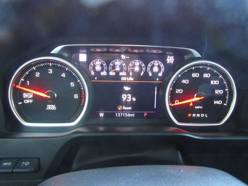 Used 2020 Chevrolet Silverado 1500 High Country w/ Technology Package image 31