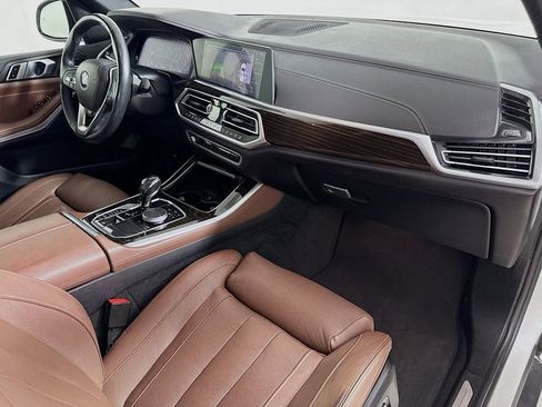 Used 2021 BMW X5 sDrive40i w/ Luxury Seating Package 2 image 30