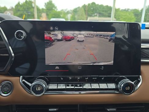 New 2026 GMC Canyon AT4 w/ Nightfall Essentials Package AWD/4WD image 15