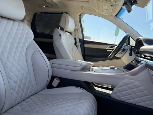 Used 2023 Genesis GV80 3.5T w/ Cargo Package image 14