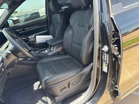 Used 2025 Kia Telluride SX X-Line AWD/4WD image 12