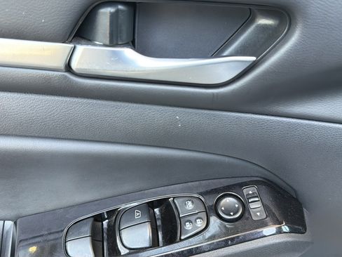 Certified 2024 Nissan Altima 2.5 SR w/ SR Premium Package AWD/4WD image 19