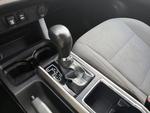 Used 2019 Toyota Tacoma SR5 image 24