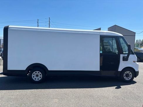 Used 2023 Chevrolet Brightdrop 600 w/ Active Safety Package 2 AWD/4WD image 6