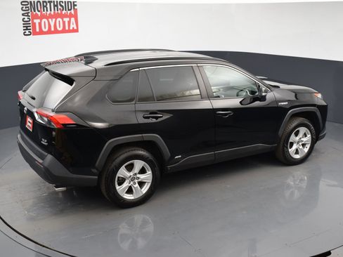 Used 2021 Toyota RAV4 XLE w/ Convenience Package image 21