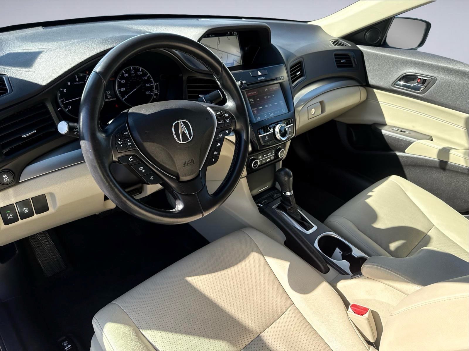 Used 2016 Acura ILX FWD image 10