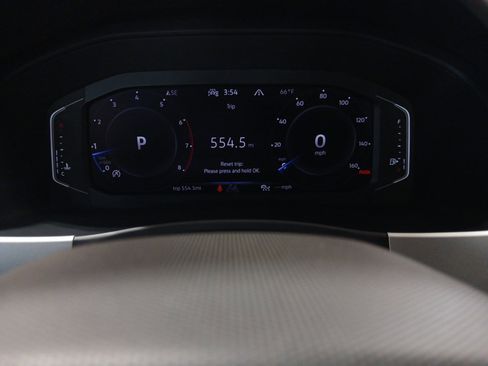 Used 2022 Volkswagen Atlas SE image 22