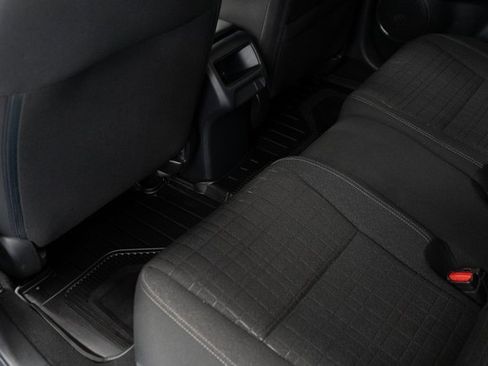 Certified 2024 Honda HR-V LX image 17