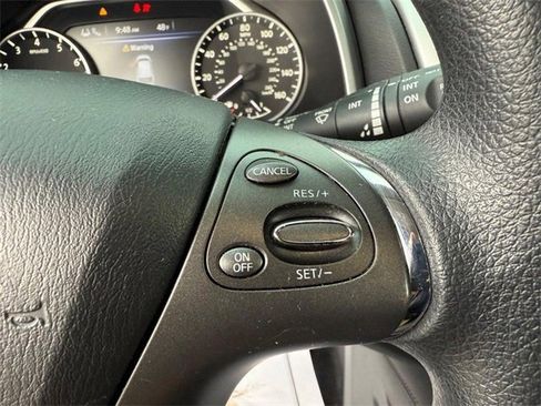 Used 2021 Nissan Murano S image 21