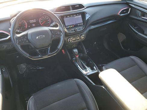 Used 2022 Chevrolet TrailBlazer RS w/ Sun and Liftgate Package image 24