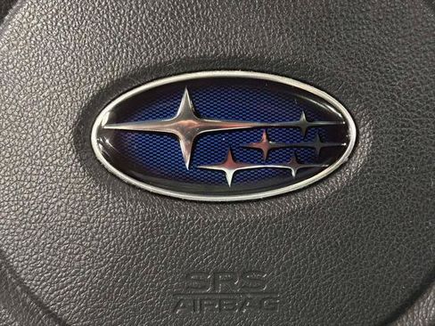 Used 2019 Subaru Crosstrek 2.0i Premium AWD/4WD image 24