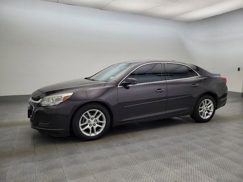 Used 2015 Chevrolet Malibu LT w/ Power Convenience Package image 2