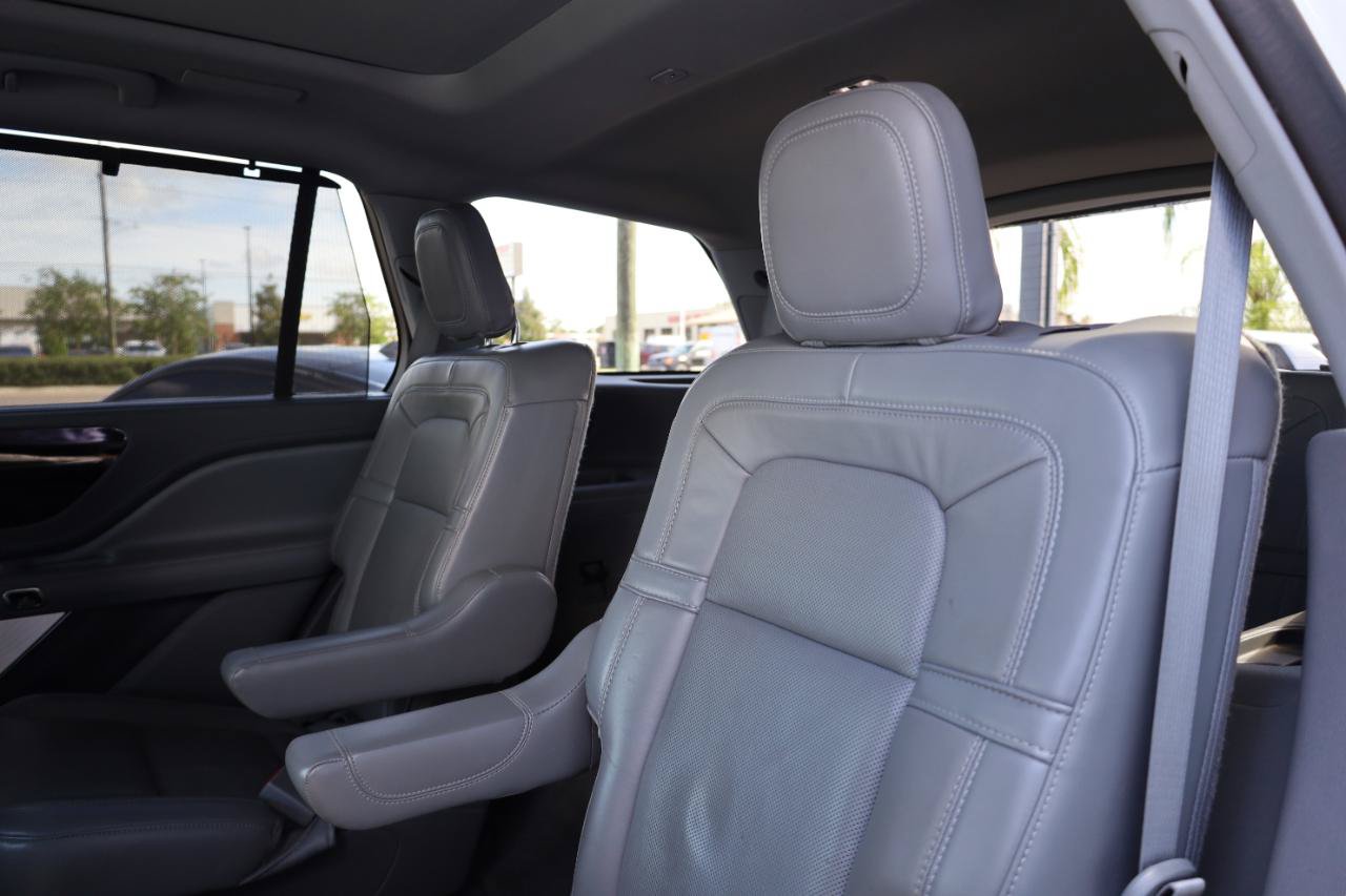 Used 2021 Lincoln Aviator Reserve w/ Equipment Group 202A AWD/4WD image 15