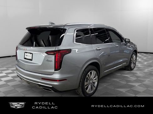 Certified 2024 Cadillac XT6 Premium Luxury AWD/4WD image 5