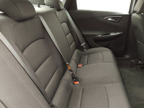 Used 2020 Chevrolet Malibu LS FWD image 19