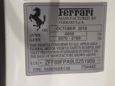 Certified 2020 Ferrari Portofino image 40