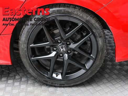 Used 2022 Honda Civic Sport image 8