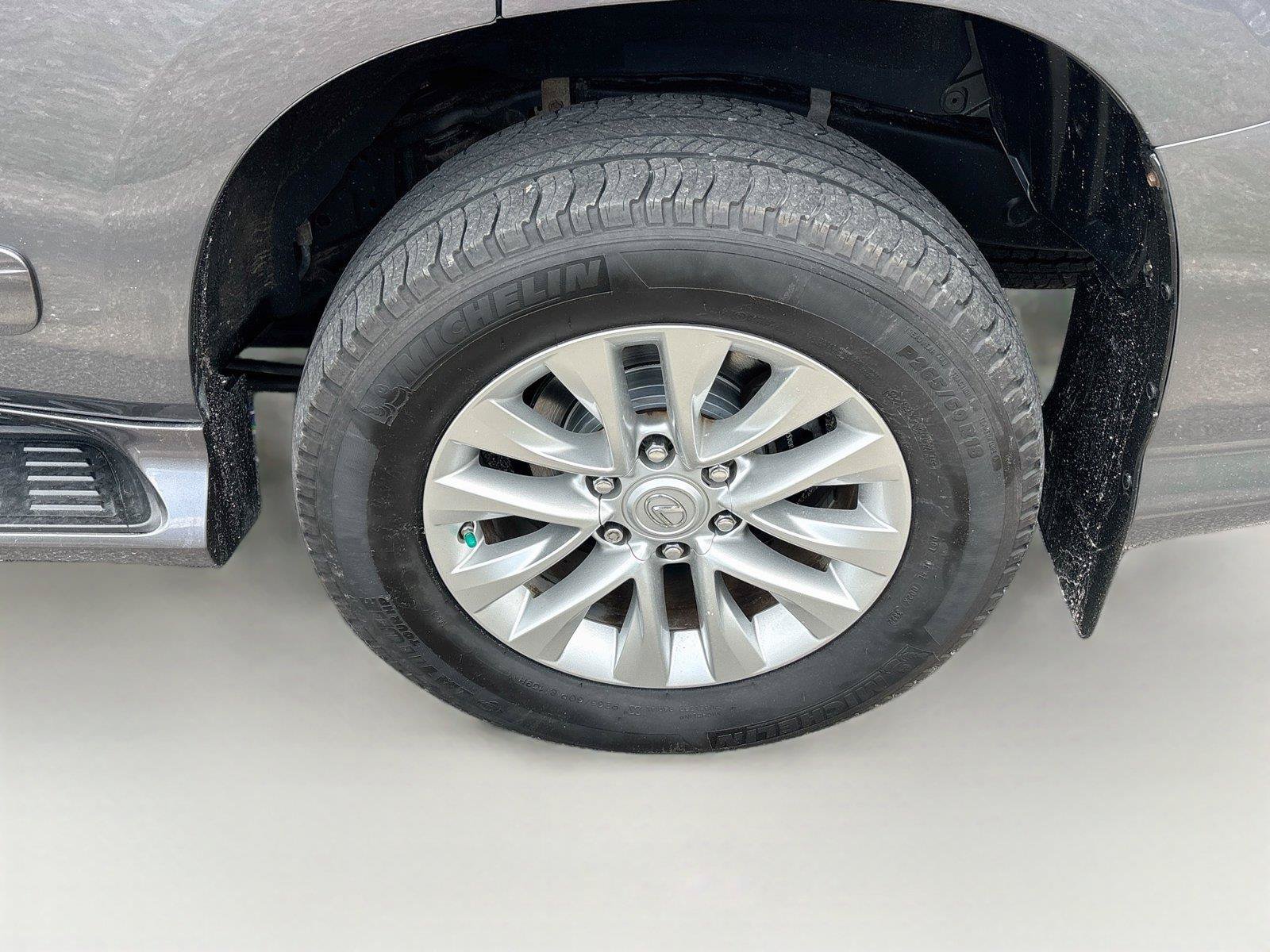Used 2019 Lexus GX 460 Premium w/ Premium Package AWD/4WD image 30