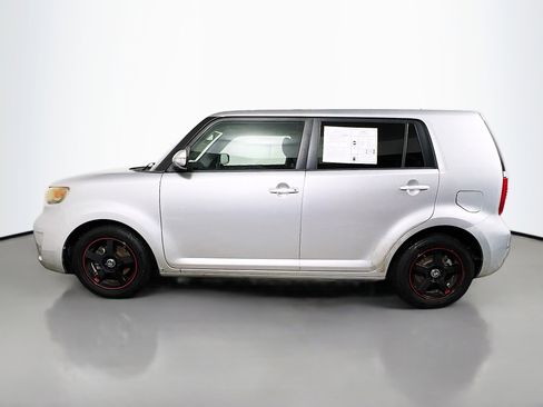 Used 2008 Scion xB image 9