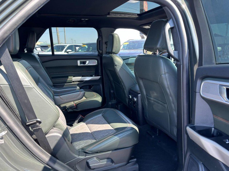 Used 2022 Ford Explorer Timberline w/ Timberline Technology Package AWD/4WD image 12