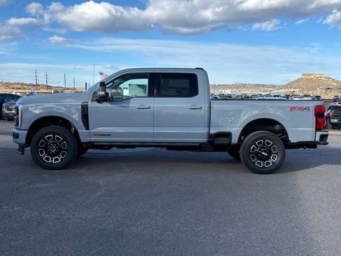 New 2026 Ford F250 Platinum image 2