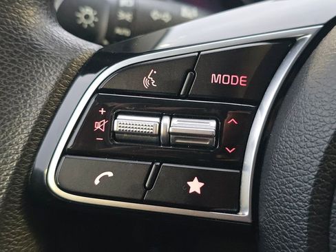 Used 2024 Kia Forte LXS image 28