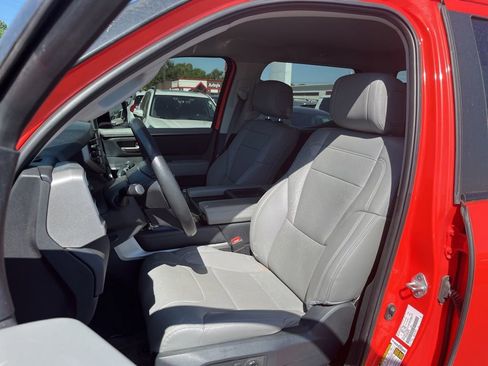 Used 2024 Toyota Tundra Limited w/ TRD Off-Road Package AWD/4WD image 24