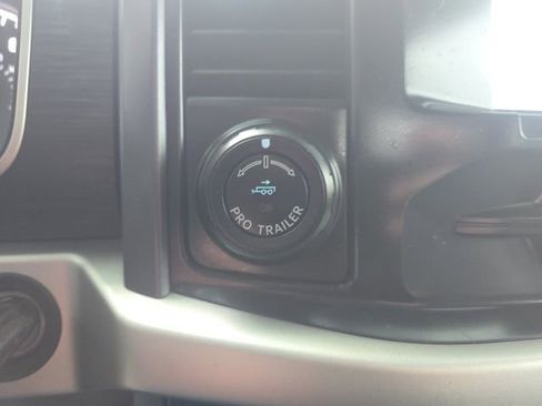 Used 2021 Ford F150 XLT w/ Trailer Tow Package image 17