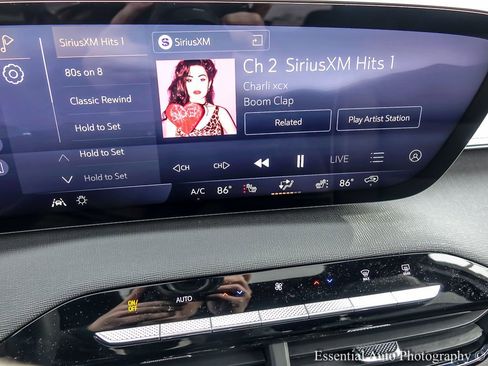 New 2026 Buick Enclave Sport Touring w/ Power Package image 18