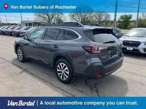 Certified 2023 Subaru Outback Premium AWD/4WD image 3