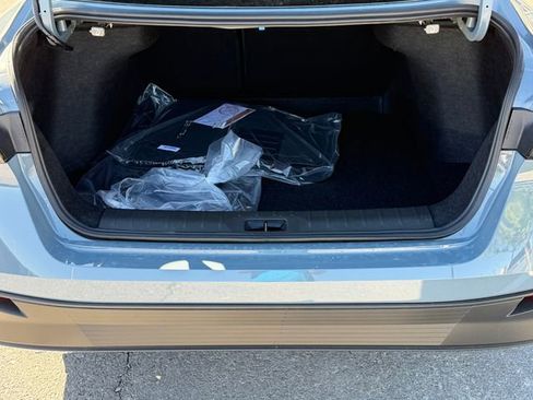 New 2026 Nissan Sentra SV w/ SV Convenience Package FWD image 4