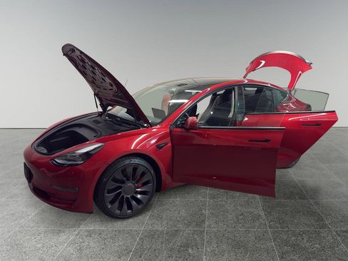 Used 2021 Tesla Model 3 Performance AWD/4WD image 9