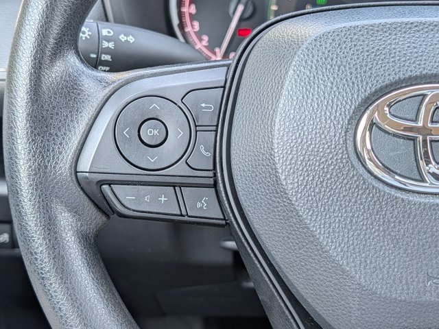 Used 2024 Toyota RAV4 LE FWD image 21
