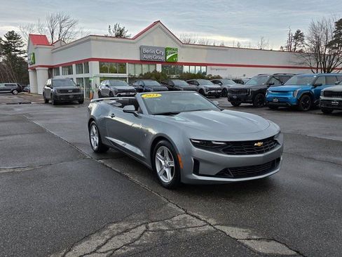Used 2023 Chevrolet Camaro LT image 38