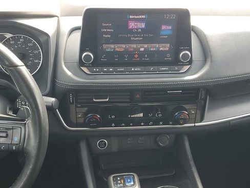 Used 2021 Nissan Rogue SV AWD/4WD image 14