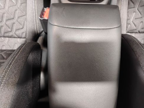 Used 2025 Nissan Kicks SV w/ SV Premium Package FWD image 55