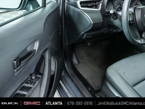 Used 2023 Toyota Corolla LE FWD image 7